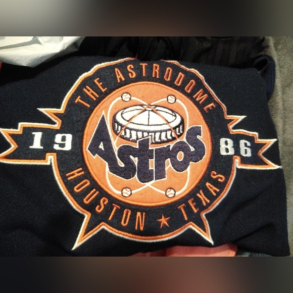 Houston Astros Cheerleading Costume - Picture 5 of 9